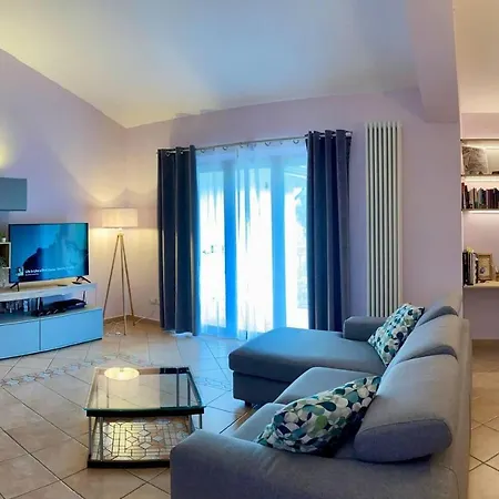 Modern Apartment Near To The Gran Sasso Italy